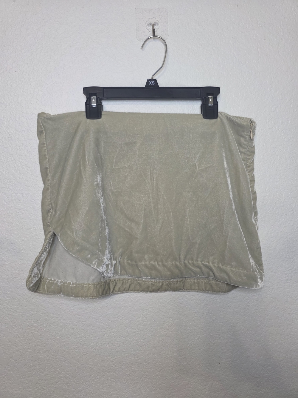 Free People Annalise Velvet Mini Skirt Sage Green Size 6 Boho Retro Party